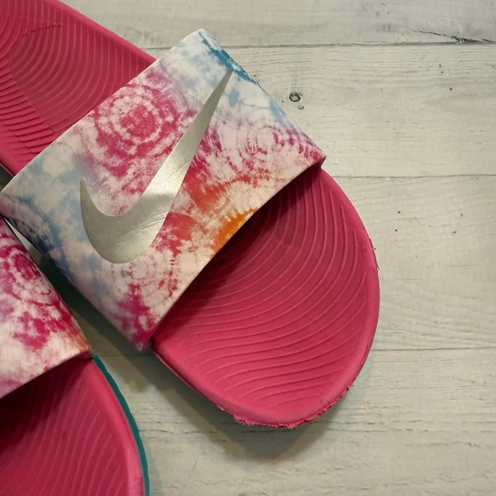 Nike girls pink tie dye slides sandals‎ big kids size 5